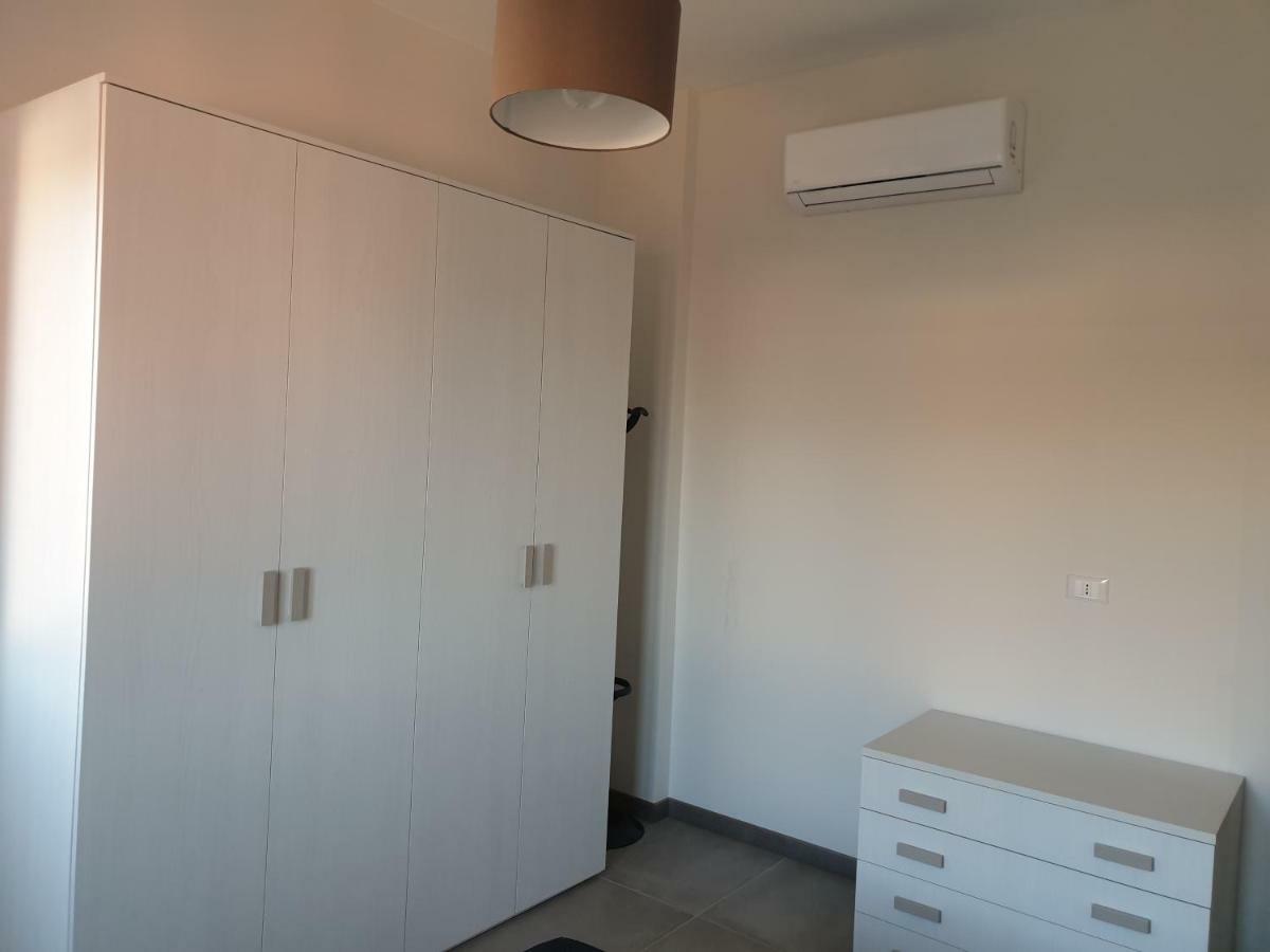 Sun Lake Apartments Desenzano del Garda Exterior foto