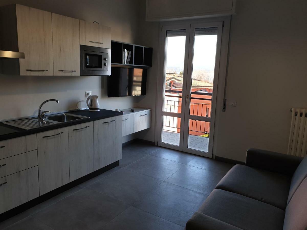 Sun Lake Apartments Desenzano del Garda Exterior foto